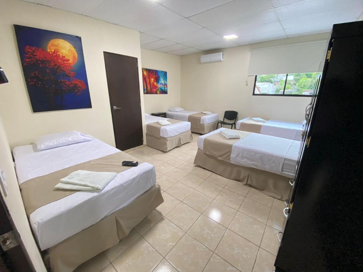 Hotel La Capilla - Suites & Apartments San Benito Сан-Сальвадор Экстерьер фото